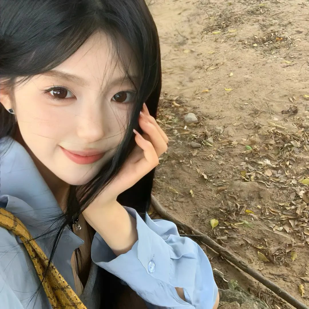 艾拉妮丝 海报