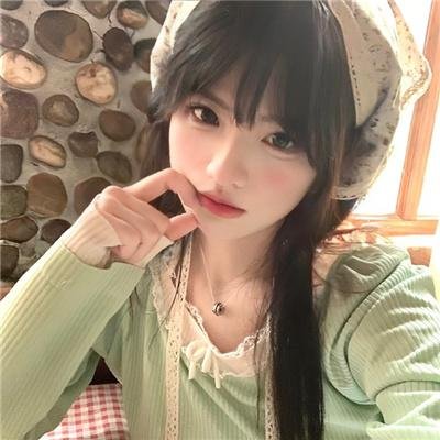 另一种存在 海报