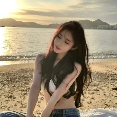 某个世界 海报